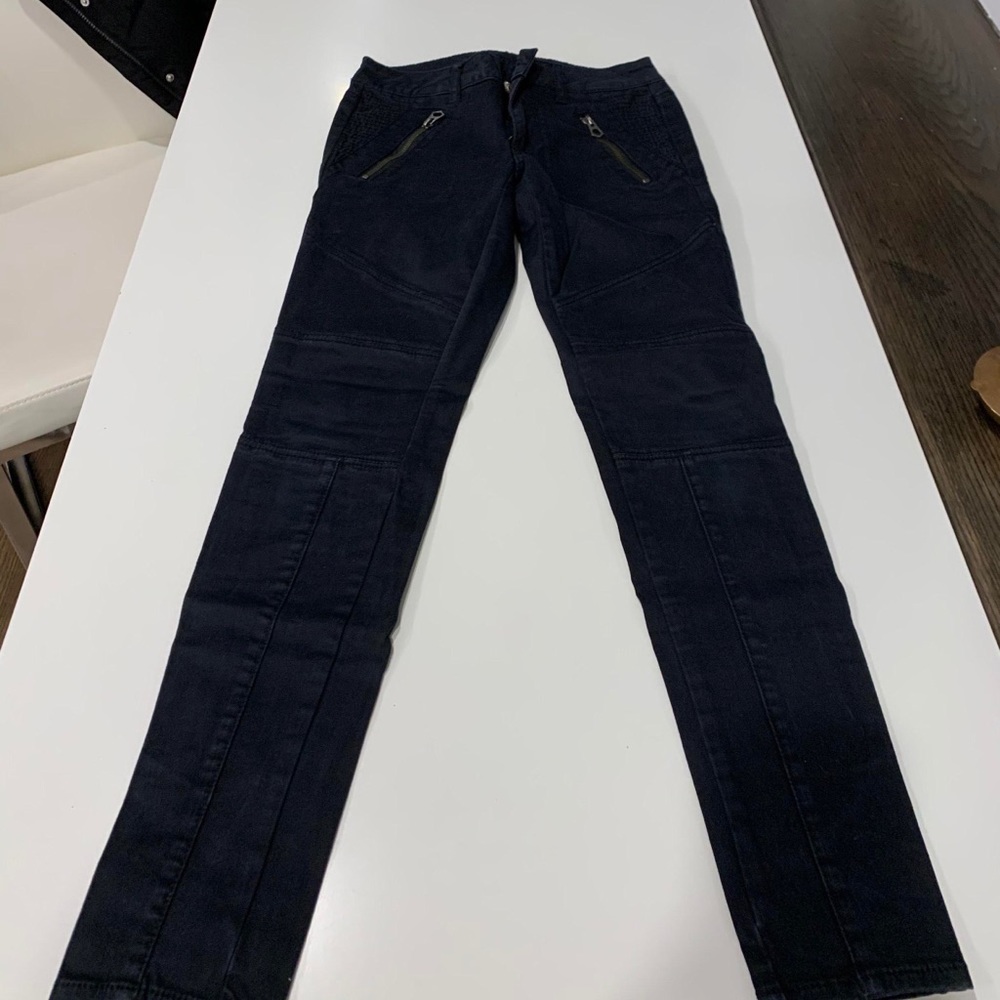 American Eagle Black Skinny Jeans